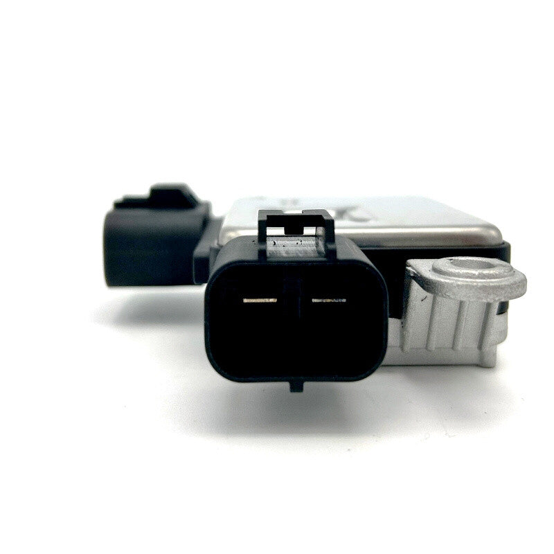 The control module is compatible with the 2015-2017 for Hyundai Sonata cooling fan 122990-0050 25385-C2500-.