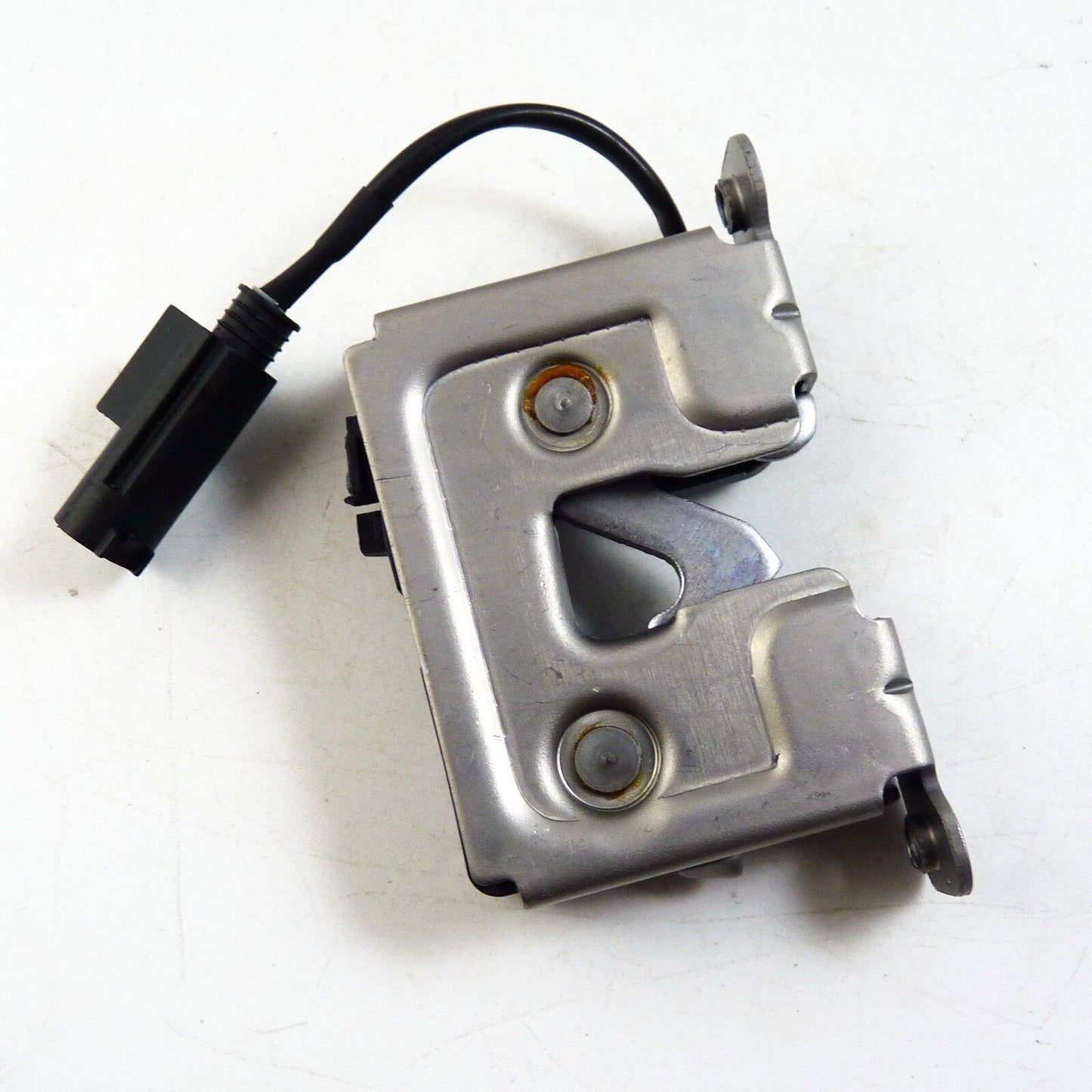 for BMW 530i 545i X3 325i 325xi 330xi 528i 528xi M3 Hood Lock Latch 51237008755