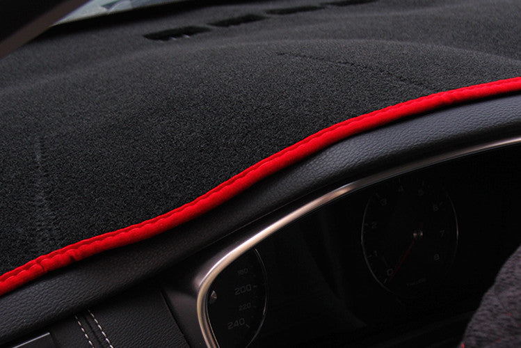 1PCS RedBlack Dashboard Dash Mat Dashmat Sun Cover for Chevrolet Malibu 2016-21