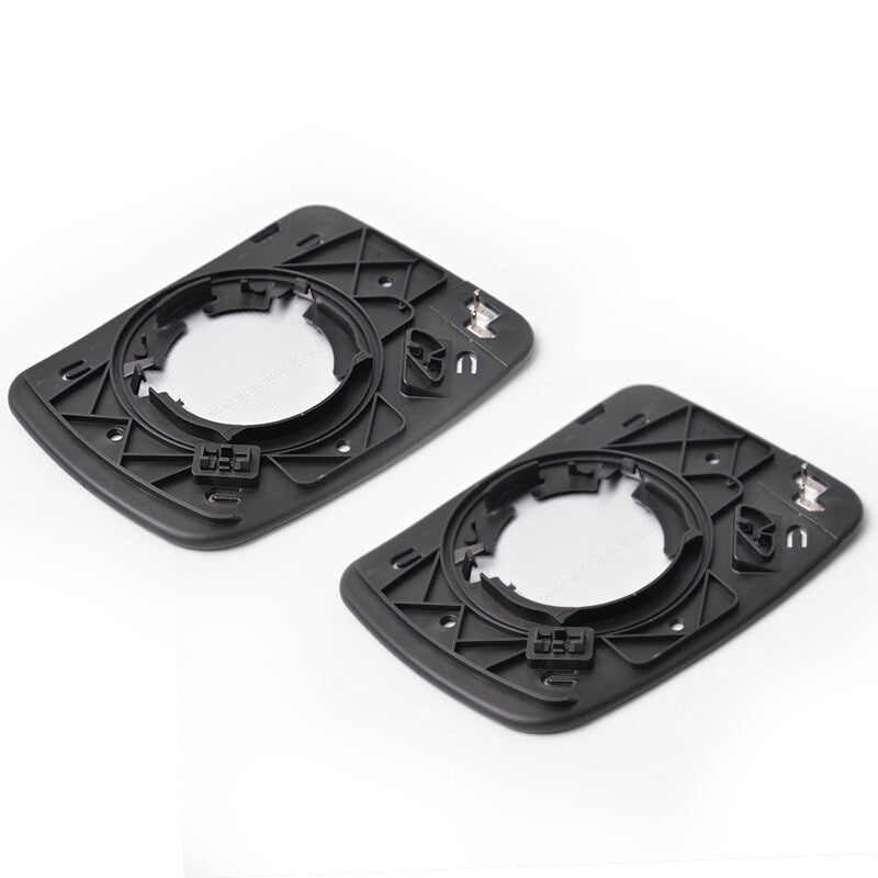 LR017067 Right-side heated mirror glass is suitable for Land Rover LR2 and LR3 for Range Rover .