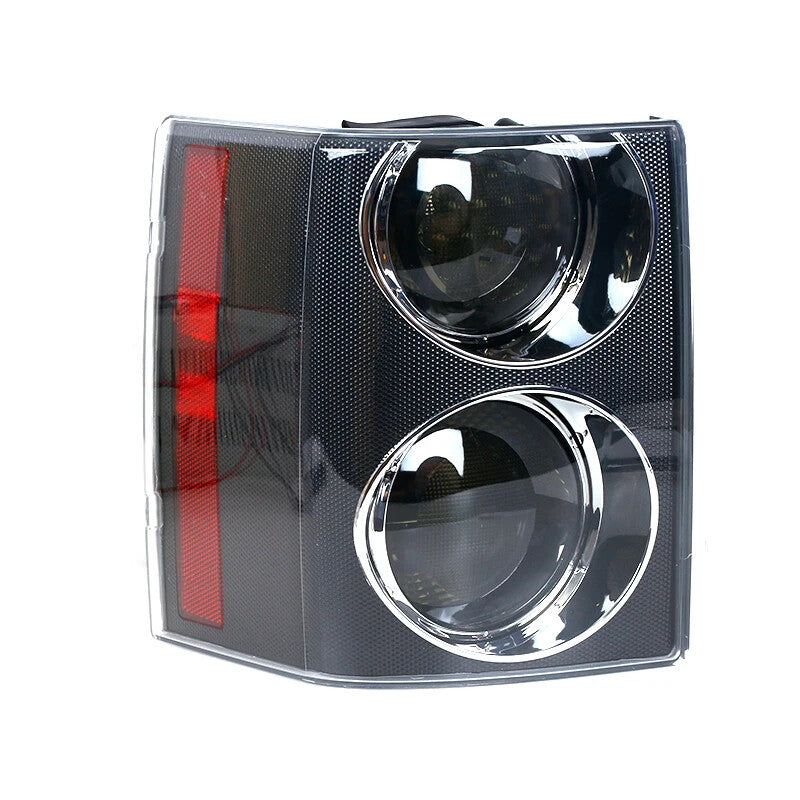 The right black rear taillight is suitable for Range Rover Vogue L322 2002-2009. (1 piece)