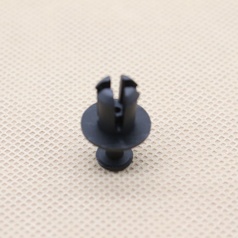 10Pcs Fan Shroud Housing Rivet Clip Retainers Fastener for BMW 17111712963