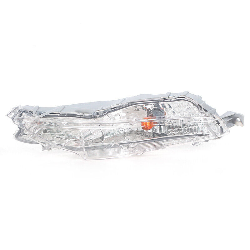 Applicable to for Toyota for Camry 2015-2017: Right front fog light, turn signal light, and driving light.