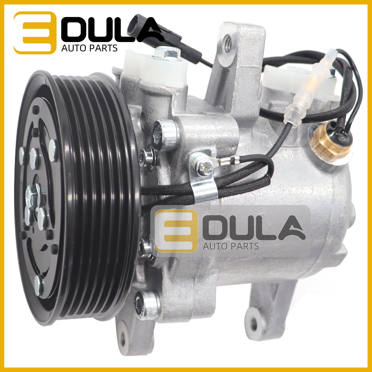 The SV07E AC compressor is suitable for Kubota M126, M135, and M6 tractors (model 447280-3050, 3P99900620).