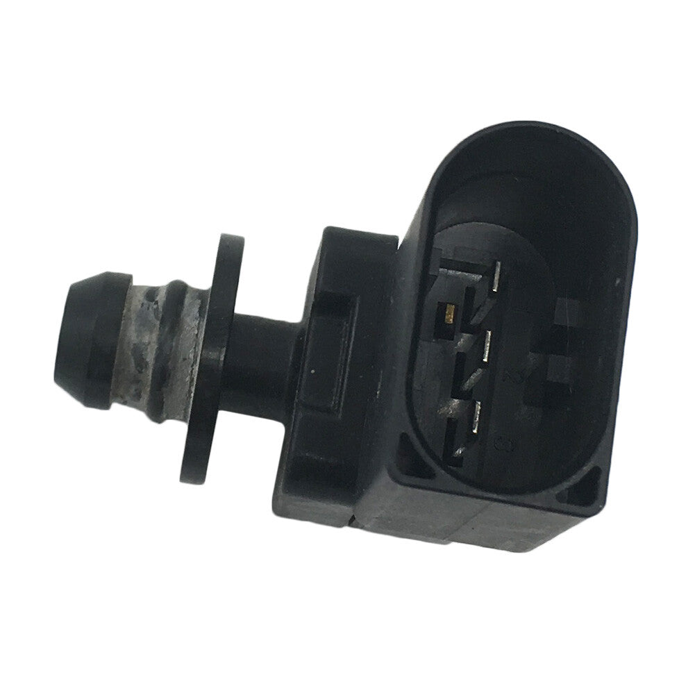 Exhaust Temperature Sensor 55571362 Fit for Opel Astra J for Vauxhall Astra 1.7 CDTi