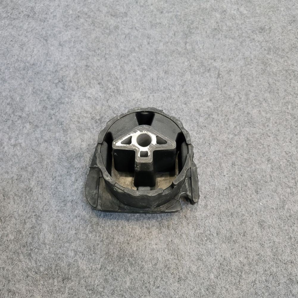 Engine and transmission installation for BMW X5 and X6 models from 2007 to 2019.