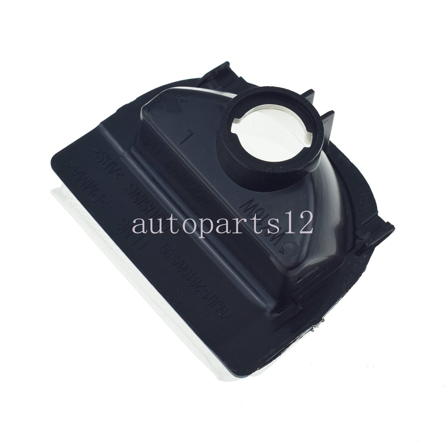 The left-side mirror turn signal is applicable to 2019-2021 for Mercedes Sprinter 2500 and 3500 models.