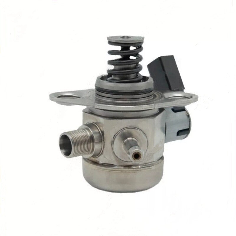 High-pressure fuel pump A2600700000 is suitable for Mercedes-Benz W247, B220, B250, CLA35, and AMG models.