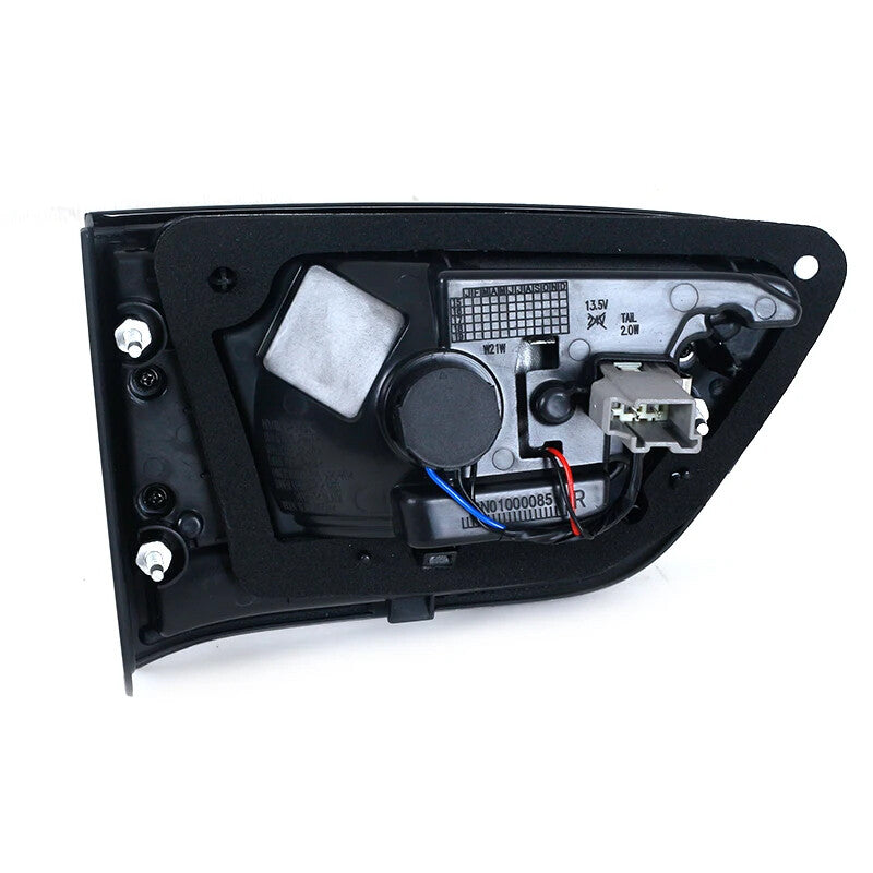 Suitable for Jeep Compass 2017-2019, Interior Rear Light and Taillight Brake 55112684A/B