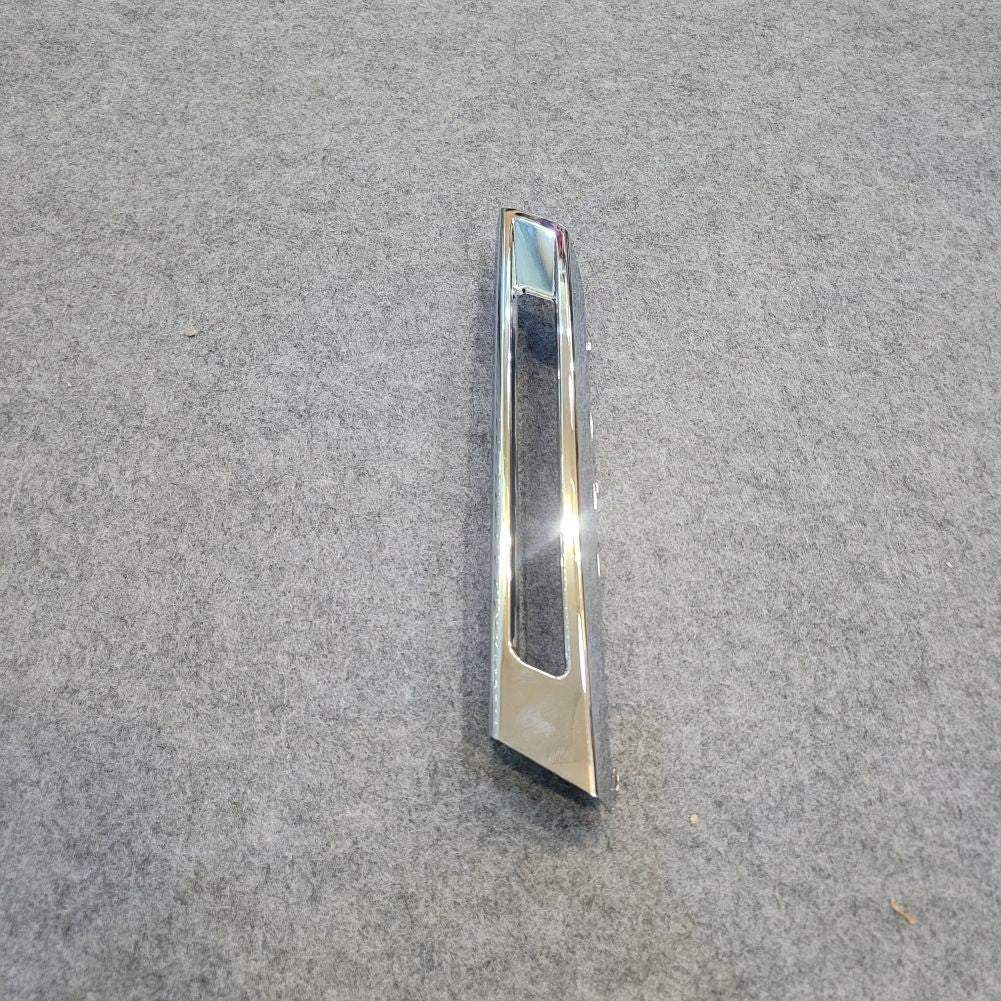 Daytime Running Light Bezel for Mercedes ML250 2015