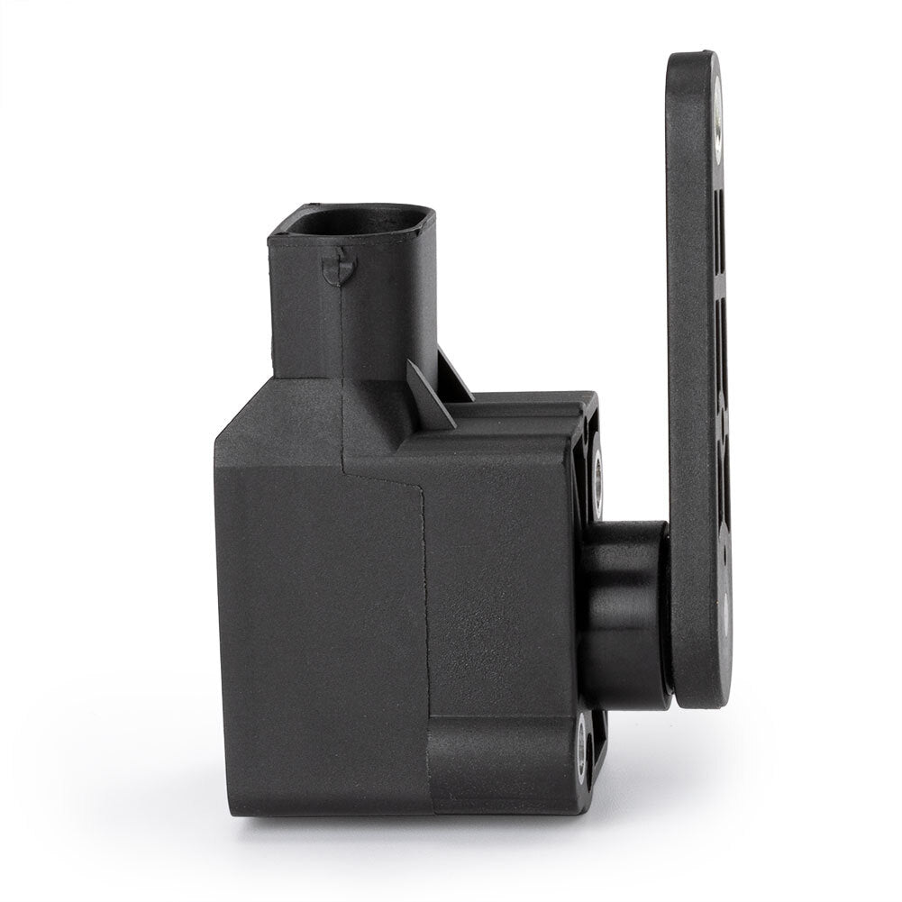 Rear light level sensor 8622446 is suitable for Volvo S60, S80, and V70 models from 2001 to 2009.