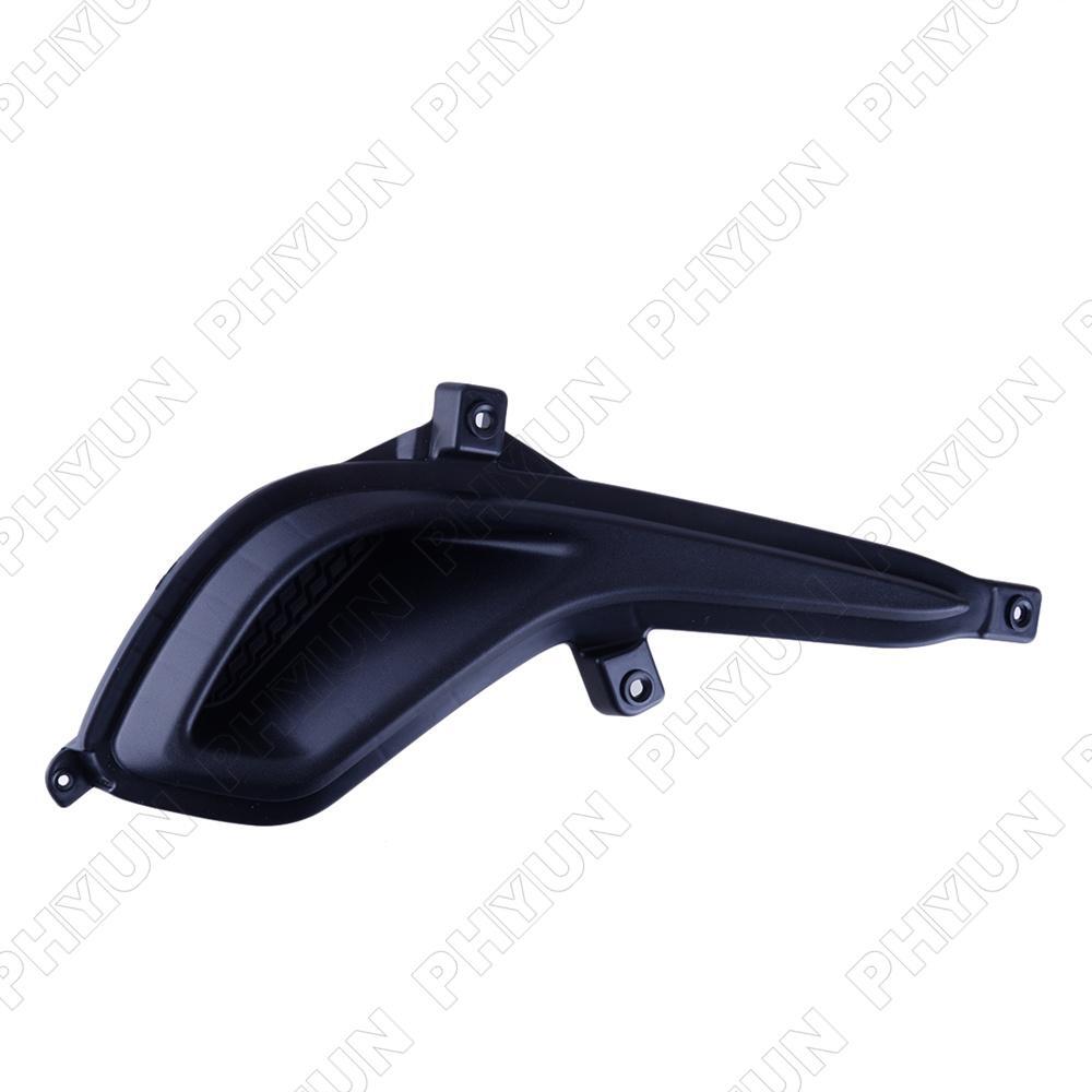 1 rear bumper center tow hook cover for Mercedes-Benz W163 ML320 ML350 1998-05