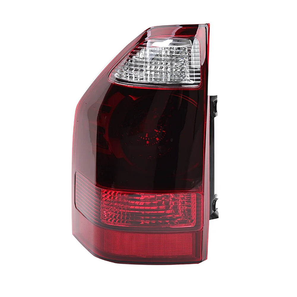 Right taillight reflector 214 - 1979L-LD-UE for Mitsubishi Pajero V73 2003 - 2006