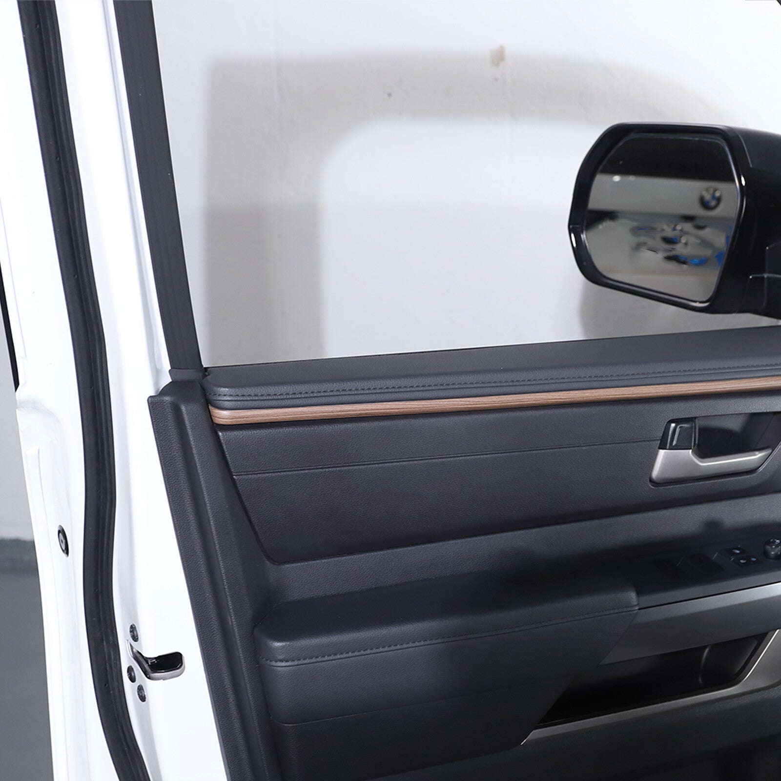 Windshield sunshade/sunshade cover for Mercedes-Benz C-Class 2015-2021 USA.