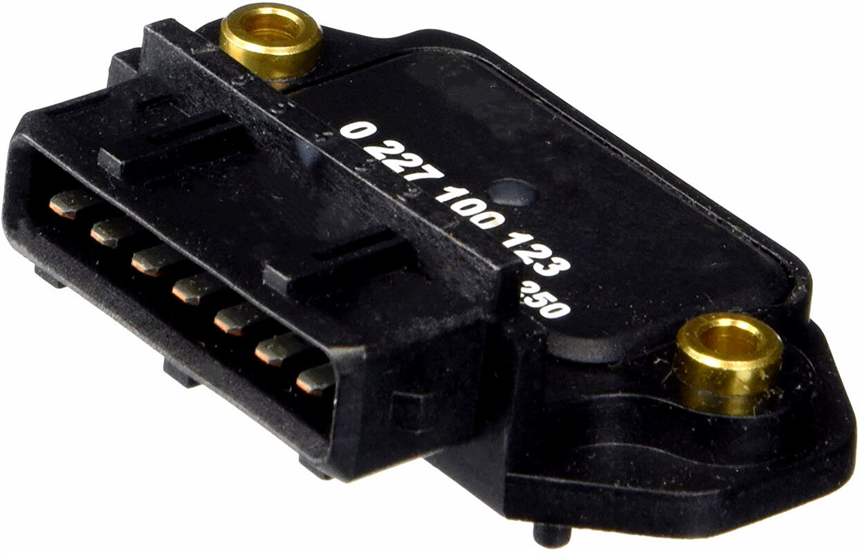 The ignition control module is suitable for BMW 320i, 318i, and C190 models with engine displacements of 12141266702 and 0227100123.