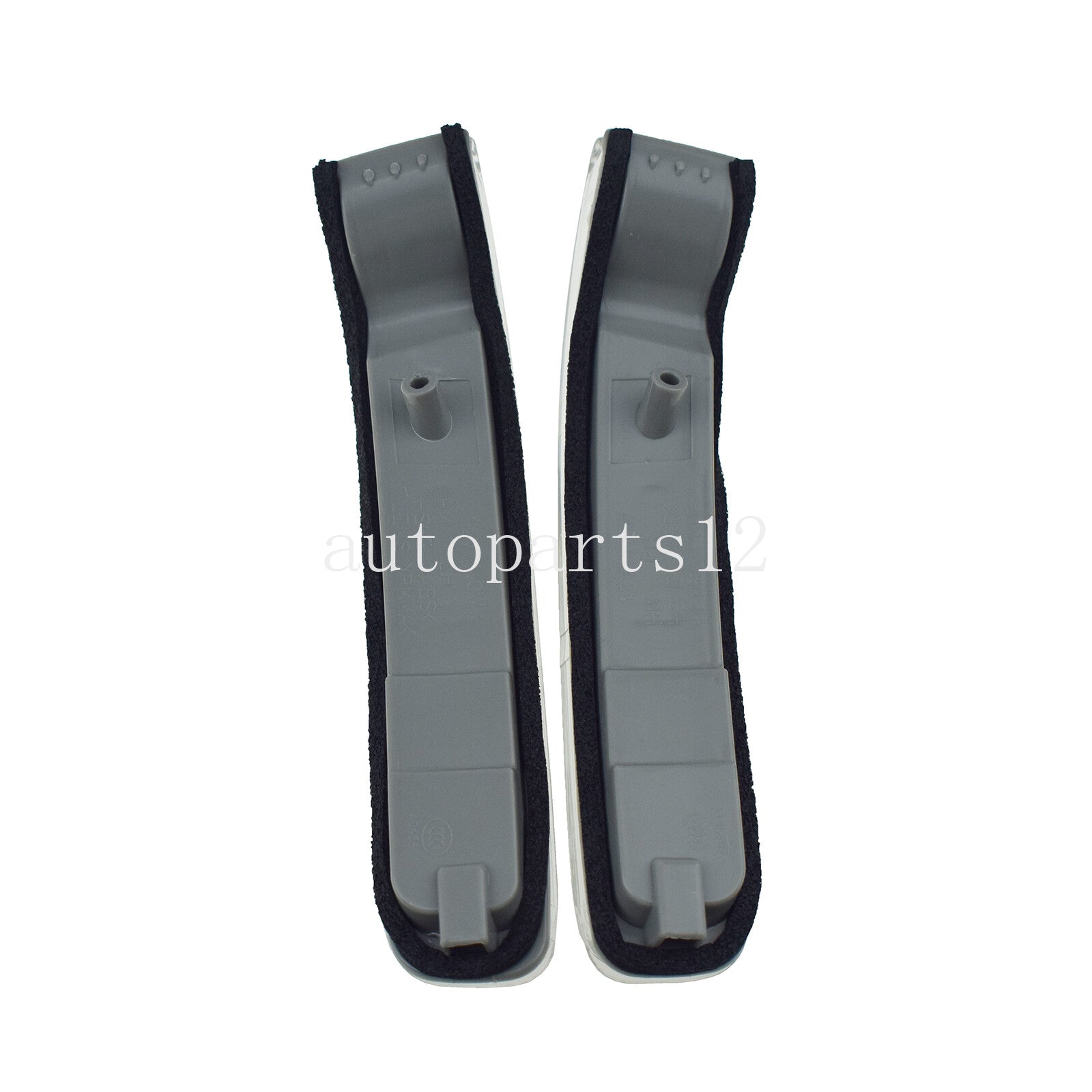 A pair of turn signals for the left and right side mirrors are applicable to the for Kia Borrego Mohave 2008 - 2015.