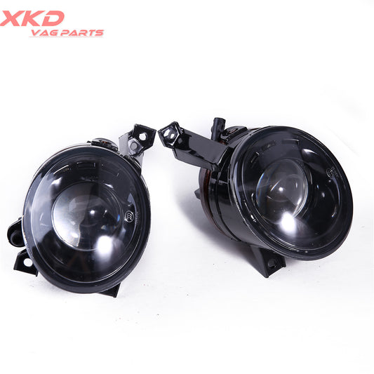 A pair of protruding fog lights (9006) suitable for Volkswagen for Tiguan EOS CC Touran.