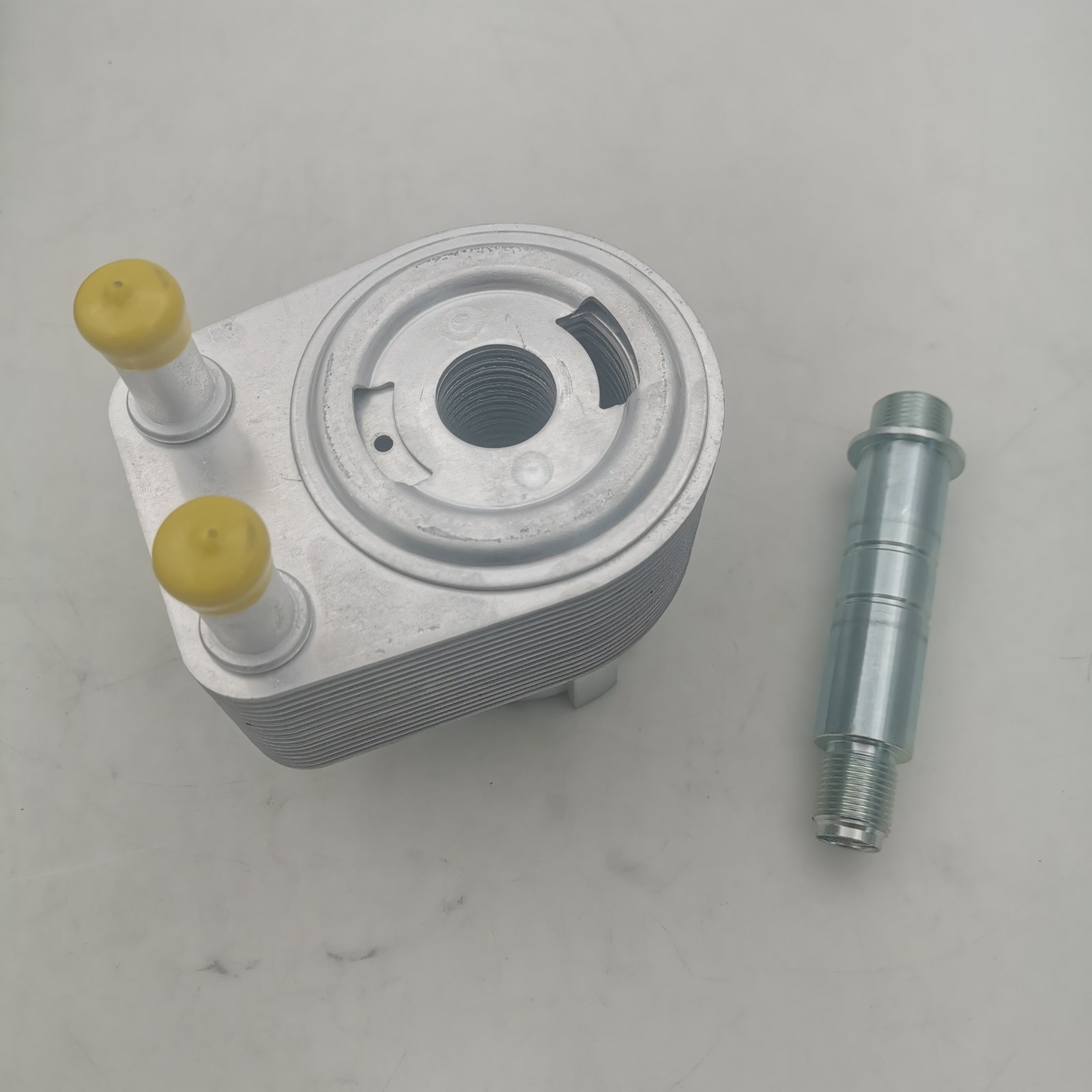 Engine oil cooler 5037523AB is suitable for Dodge for Challenger Grand Cherokee chargers (09-23).