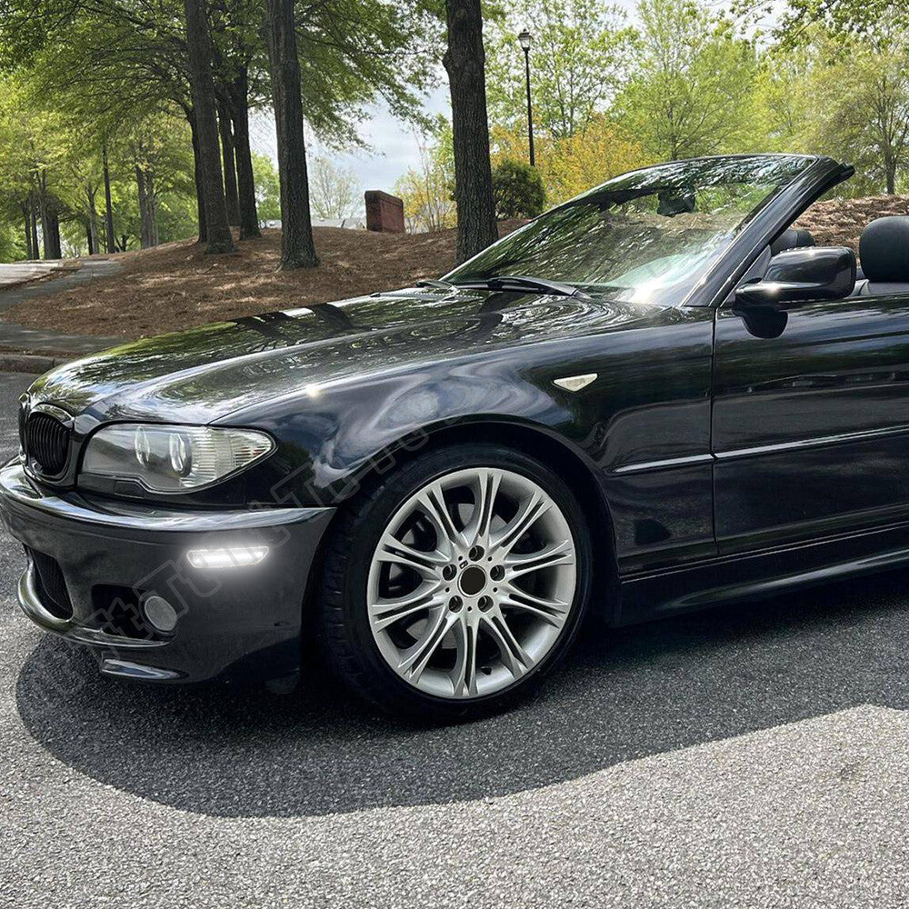 White LED front bumper reflectors for 04-06 for BMW 3 Series E46 Coupe bodywork.