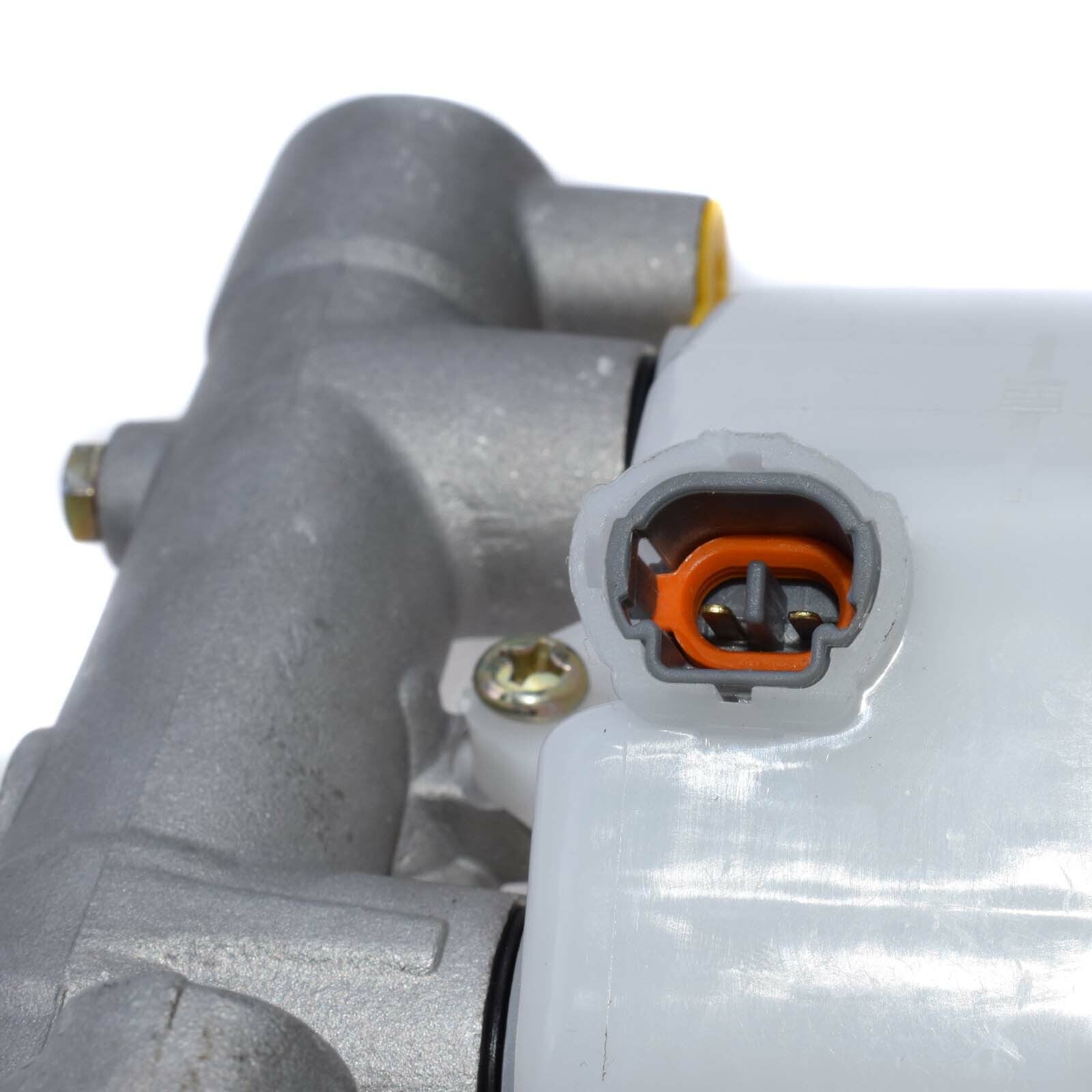 The brake master cylinder is suitable for Toyota for Corolla 1992-2002 Geo Prizm 1993-97.