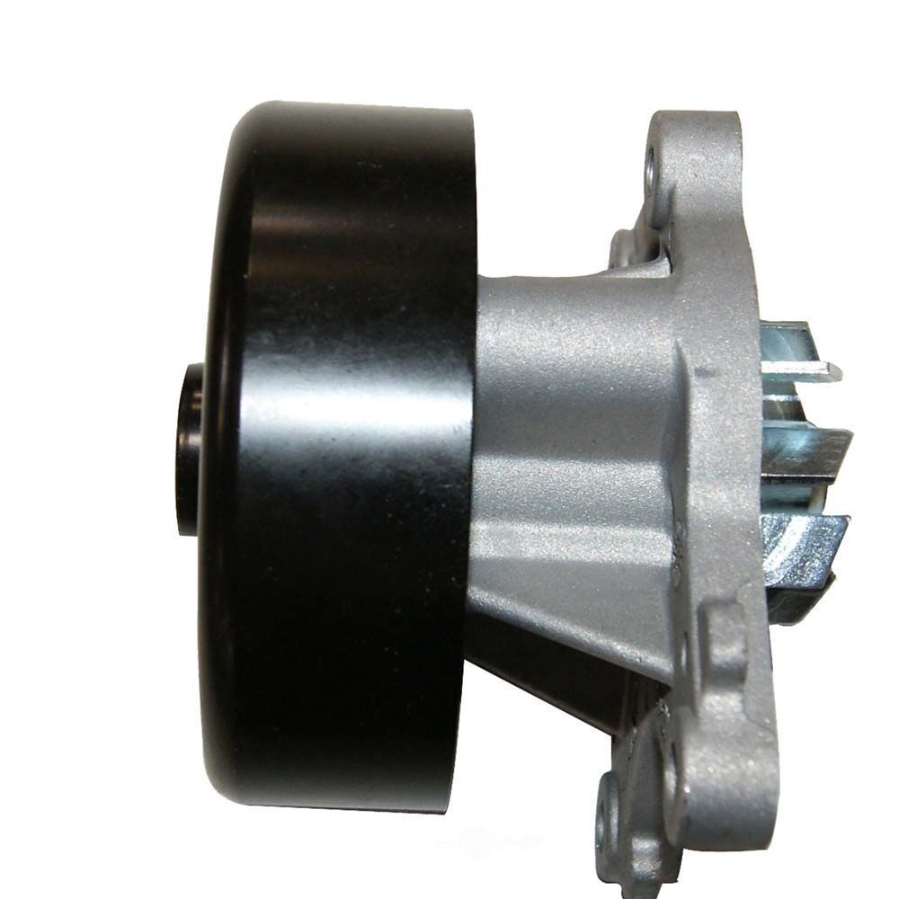 new water pump with gasket 21010EN225, suitable for Chevrolet 2015 - 2018 City Express.