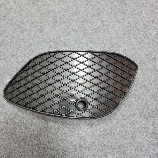 Anti-collision fog light grille cover suitable for Mercedes-Benz CLA CLA200 CLA250 2016-2019