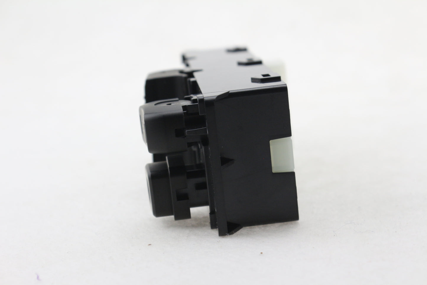 Driver Side Front Left Window Switch 93570-2V000 for Hyundai for Veloster 12-17 1.6L