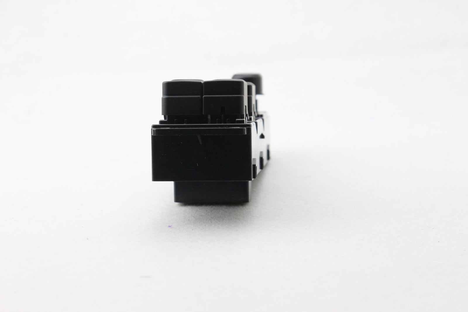 1Pc Left Front Power Window Switch 93570-1R101 for Hyundai Accent 13-17 1.6L