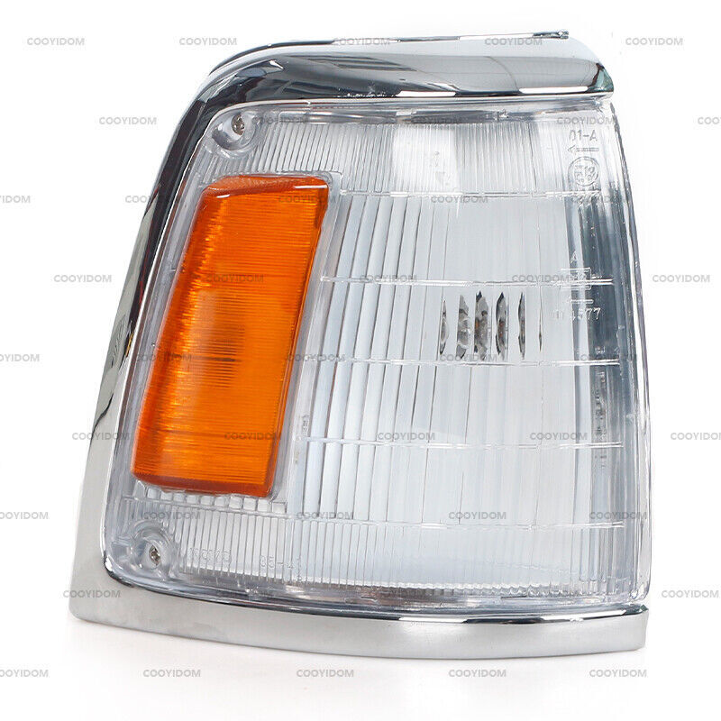Left and right compatible with for Toyota Hilux LN85 LN86 RN85 RN90 YN85 LED turn signal angle.