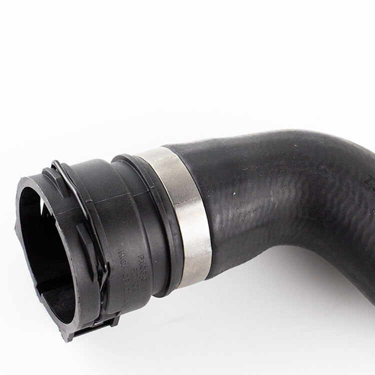 LR000931 Water Tank Coolant Hose, Upper Radiator Hose, Suitable for Land Rover LR2 (2006-14)