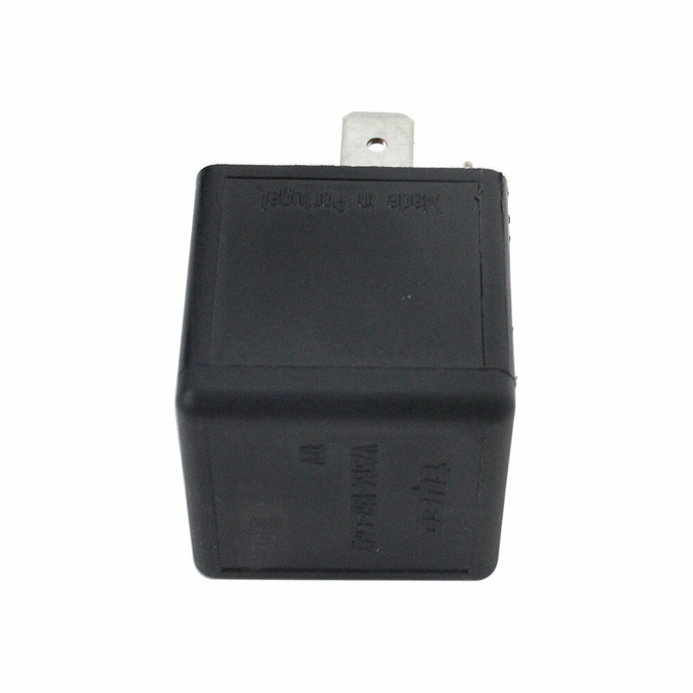 for Audi Q7 A6 C5 for A8 Touareg for Cayenne Air Suspension Compressor Relay 8D0951253A