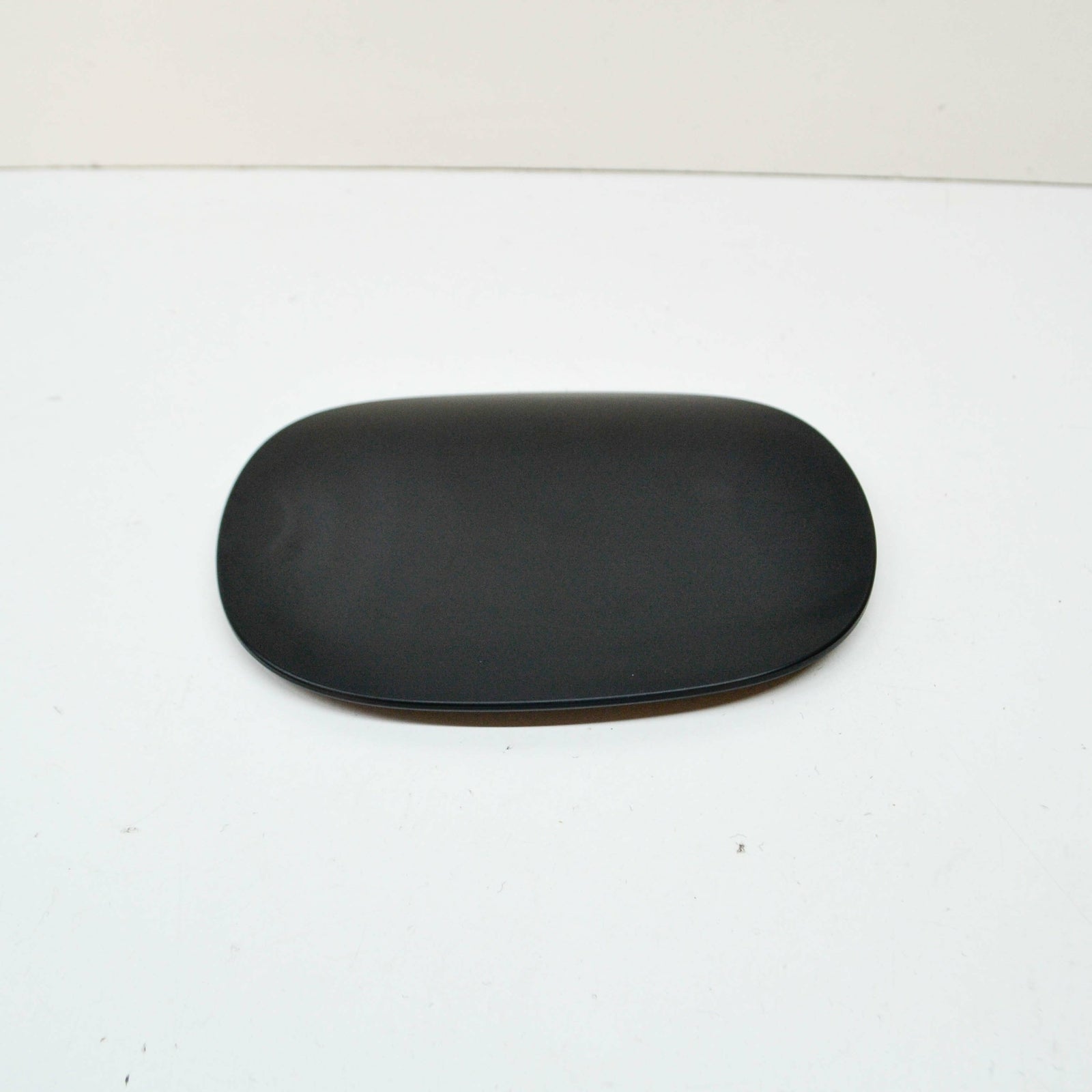 1 piece A1567570006 is suitable for Mercedes-BENZ GLA X156 fuel tank filler flap panel 15-19
