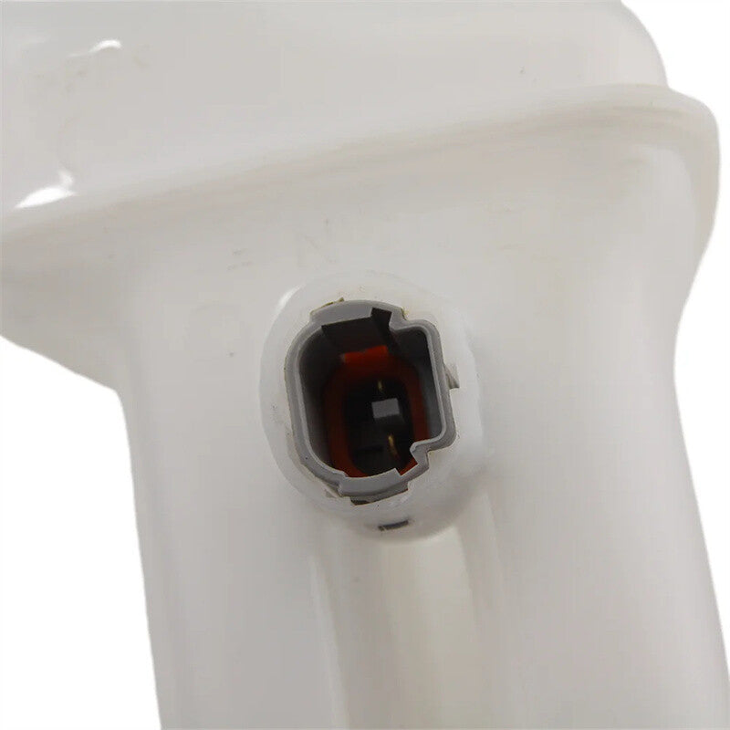 Brake Master cylinders are suitable for Toyota Highlander 2001-2007 models, 2.4L, 3.0L, and 3.3L engines. (47028-48041)
