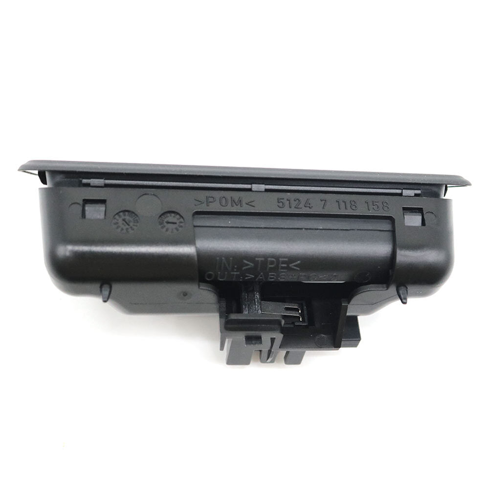Trunk boot cover button tailgate latch switch 51247118158 Applicable to for BMW E82 E88 E90