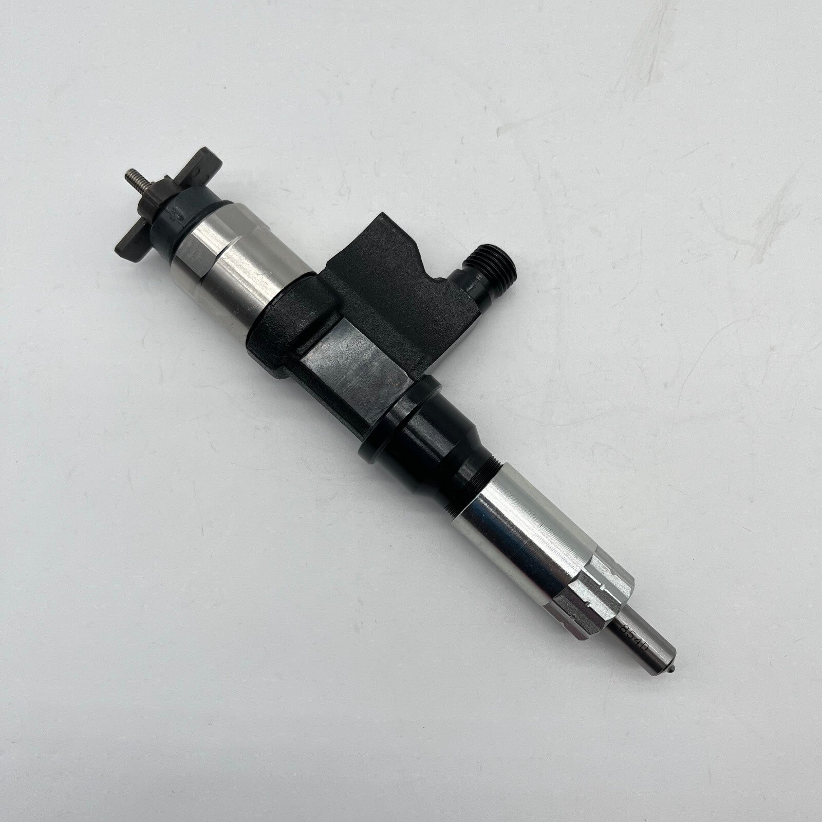 095000-5500 095000-5504 Common Rail Injector for Isuzu 4HL1 6HL1 Engine XYD