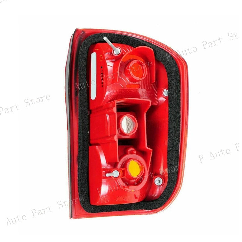 Right rear brake light/taillight/passenger side applicable to for Toyota Rav4 2001-2003