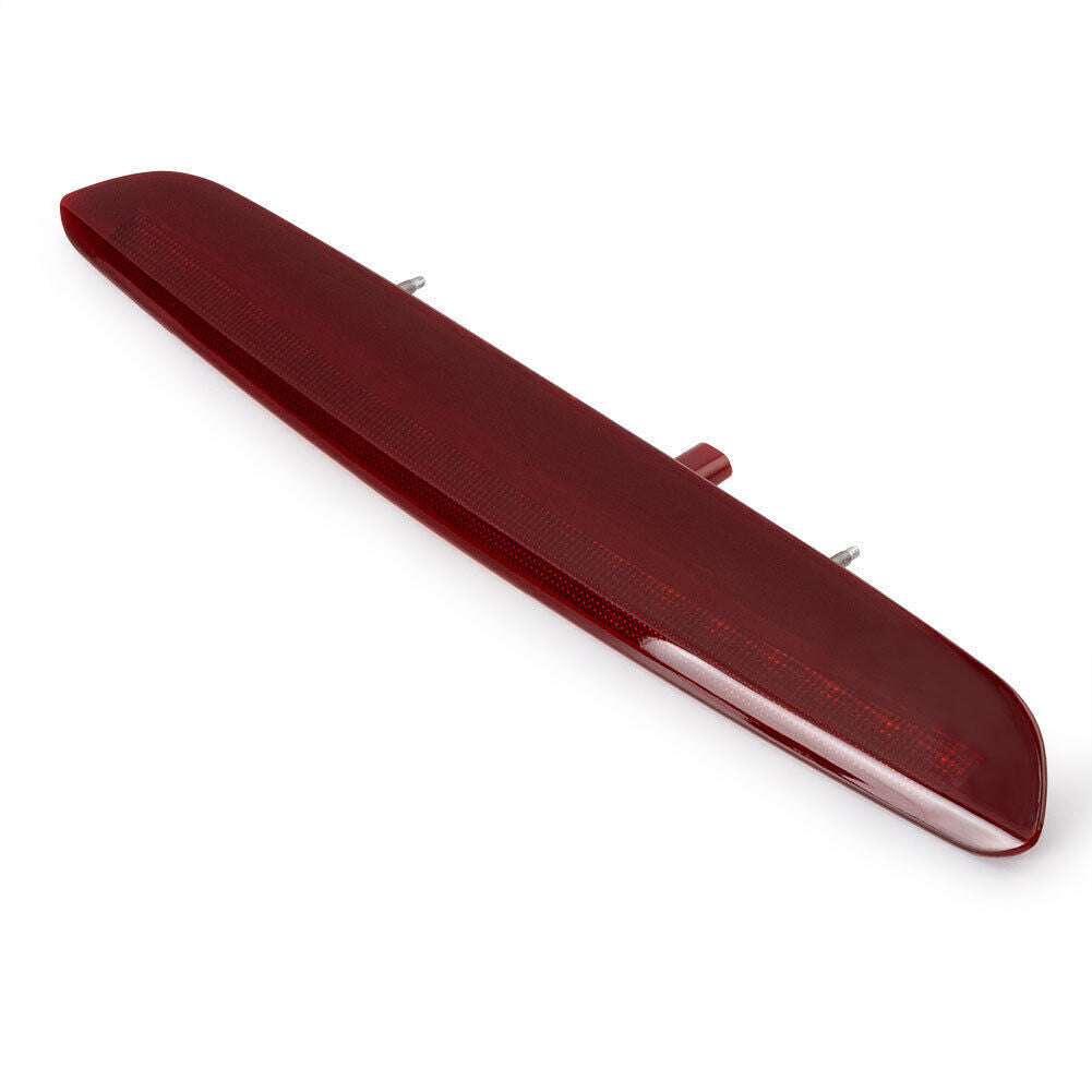One rear high-mounted third brake light is applicable to 2015-2020 for Jeep Renegade 68247AA