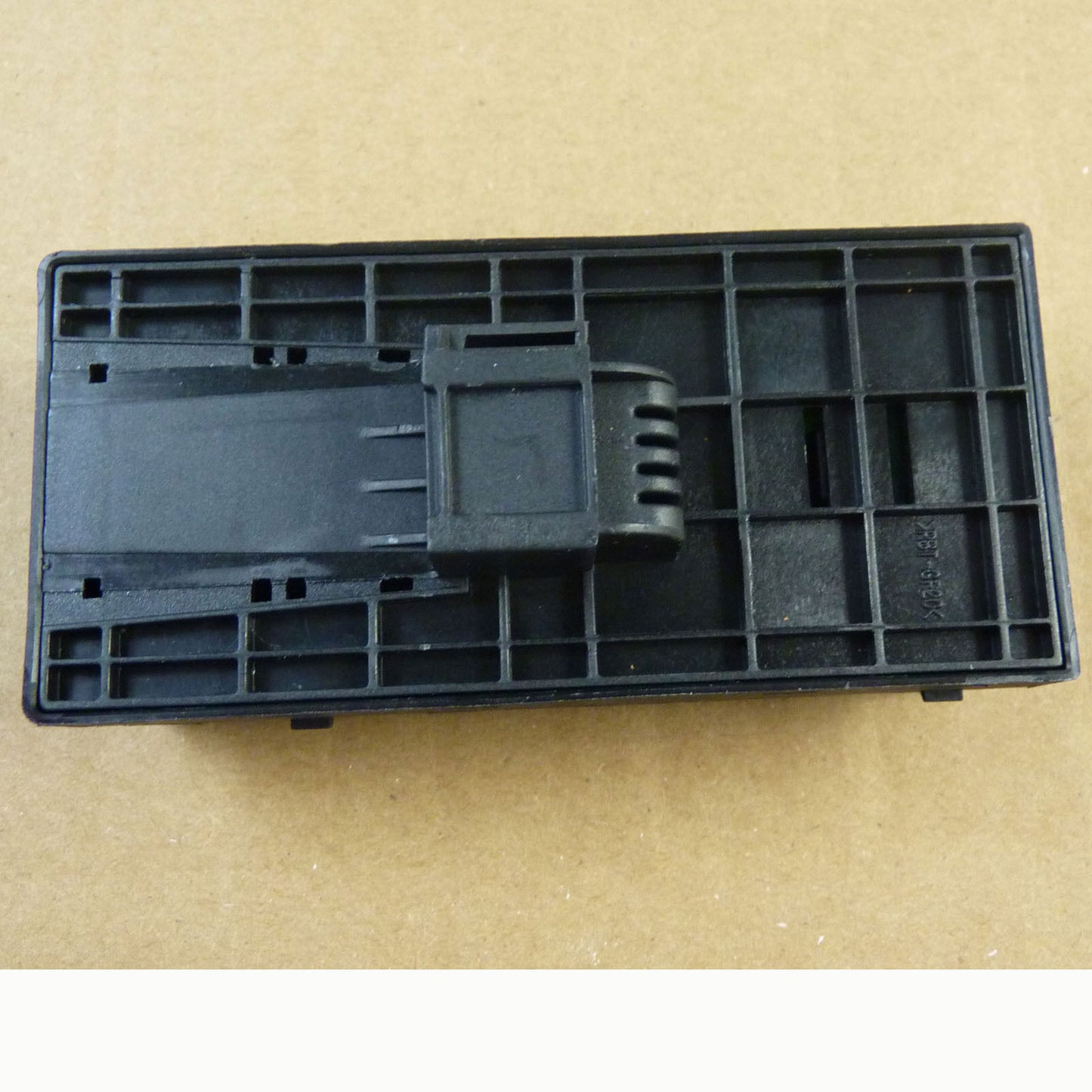 Master Power Window Control Panel Switch Fit for Audi A4 B6 B7 Sedan 8ED959851 New