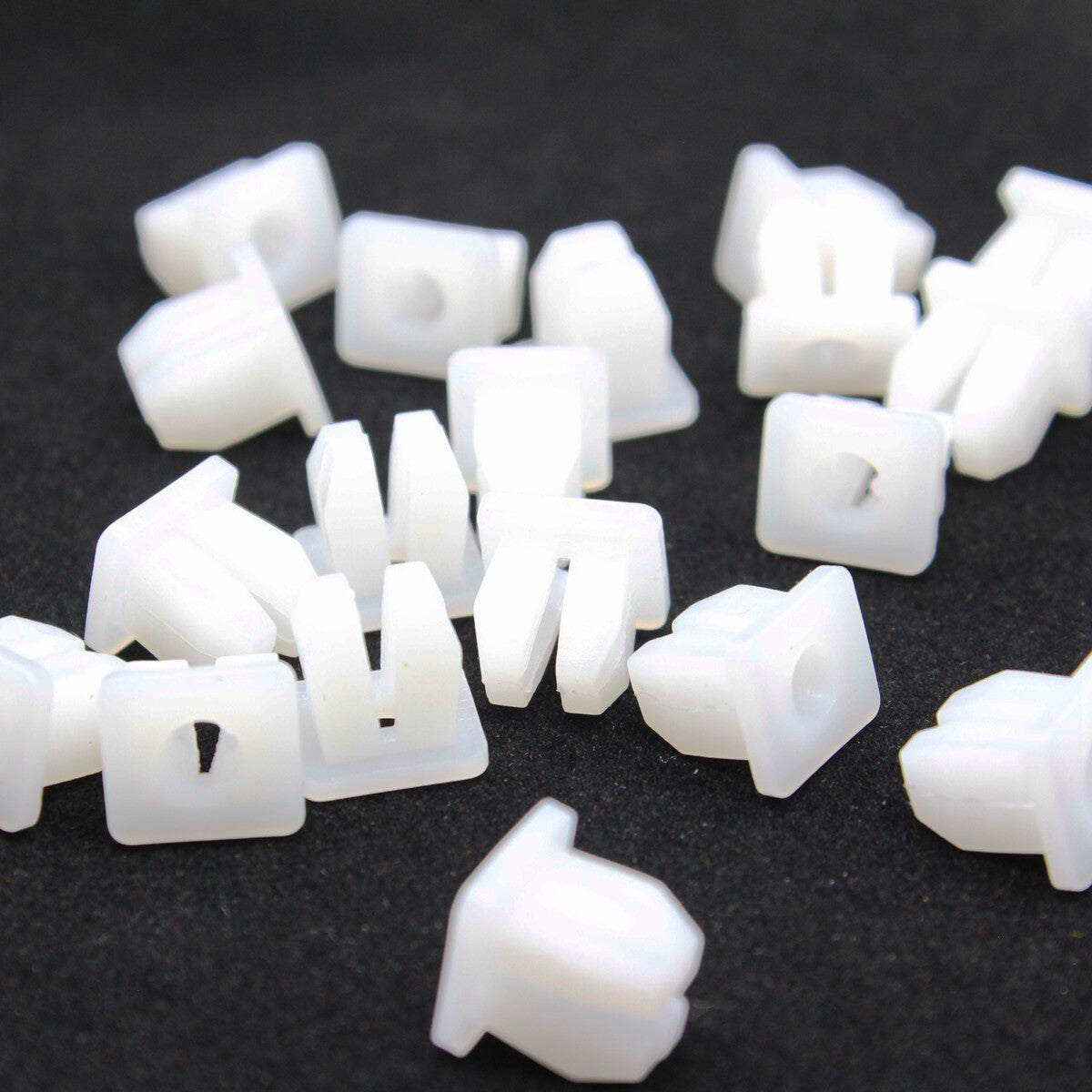 20x for Toyota for Mitsubishi Headlight  Grille 10 Screw Grommet Clip