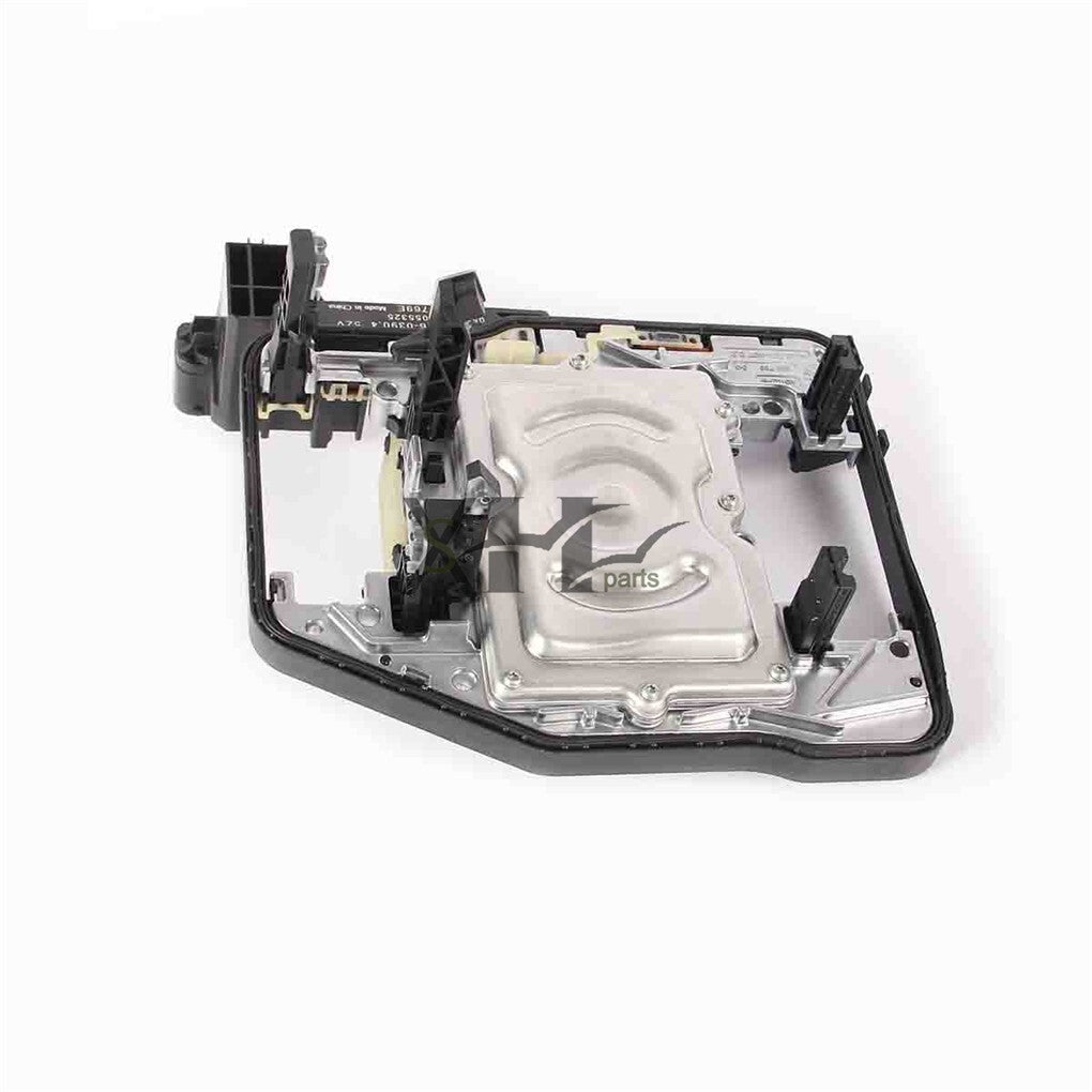 The DQ200 transmission control unit is suitable for Volkswagen for Golf , for Audi A1, and A3 models. (Model number: 0AM 927 769E-)
