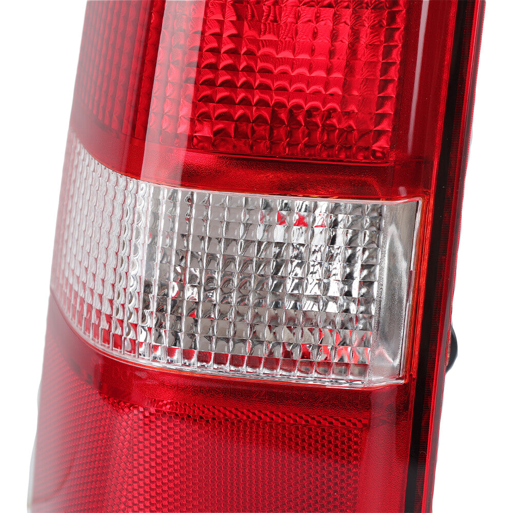 2× for Ford Express 2003-2014 Tail Light Taillight Red Left+Right GM2801214