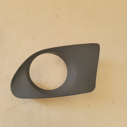 Cover, fog lamp, rh for Toyota 81481-48080-B0 New