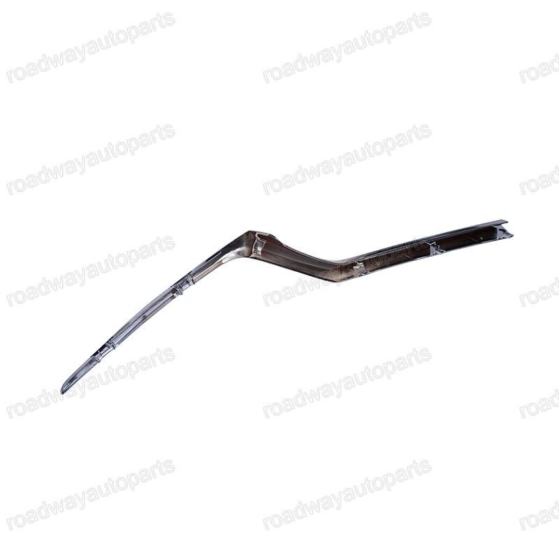 Front Bumper Chrome Headlight Molding Right for Honda CR-V EU Version 2019-2020