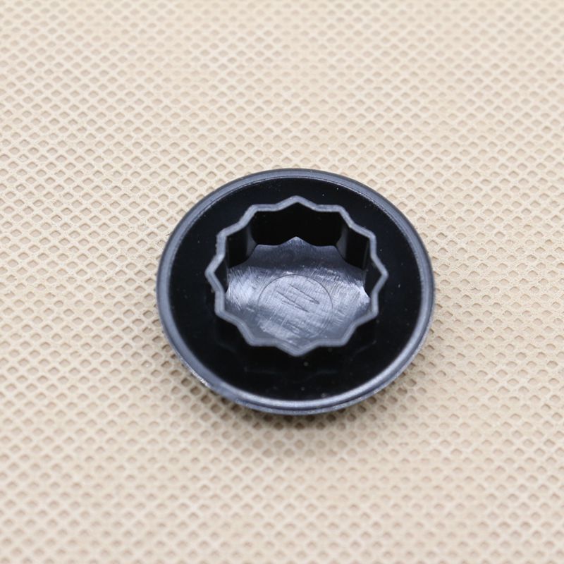 Windshield wiper arm nut cap 30699630, suitable for Volvo XC90, 2016-2020.