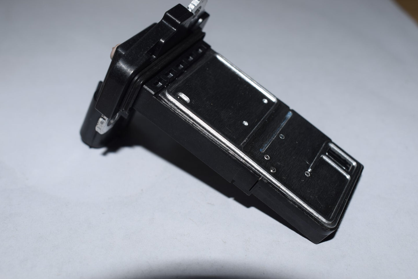 5WK9621 new Mass Air Flow Meter Sensor Suitable for Peugeot 306 307 406 806 9629471080