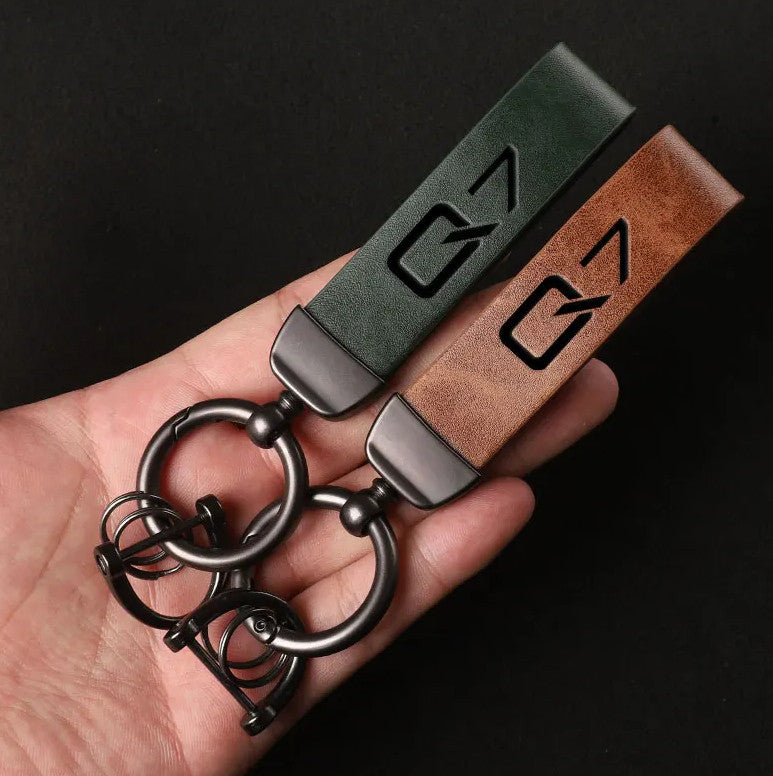 Suitable for Audi 2.0 rear badge Trunk Boot, badge sticker with silver chrome lettering.