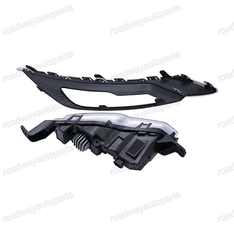 Right Front Bumper Lamp LED Fog Light W/Cover Trim for Ford Mondeo/Fusion 2017