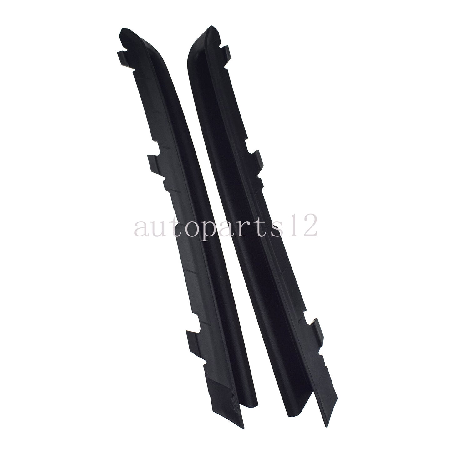 pair of front left and right bumper trim pieces suitable for VW for Jetta 2015 - 2018.