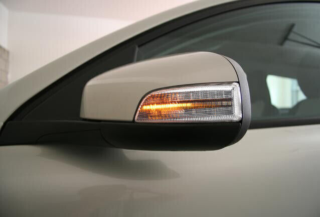 for Volvo C30 S60 S80 V50 V70 Sequential Clear LED Side Mirror Turn Signal Light