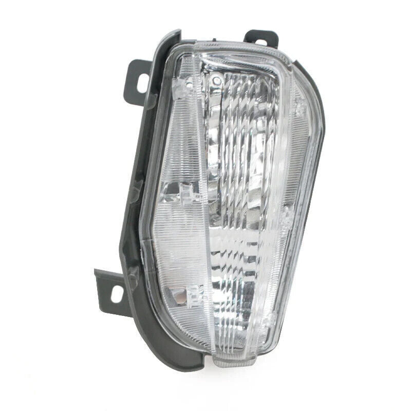 Applicable to for Toyota Prius V 2012 2013 2014: Left front bumper turn signal light and fog light.